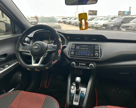 Красный Ниссан Kicks, объемом двигателя 1.6 л и пробегом 118 тыс. км за 14740 $, фото 15 на Automoto.ua