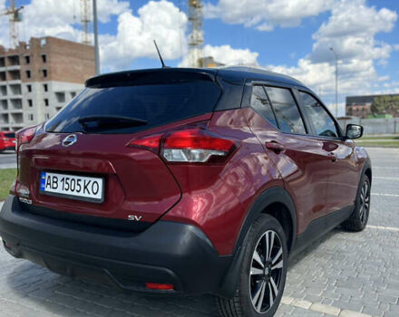 Красный Ниссан Kicks, объемом двигателя 1.6 л и пробегом 64 тыс. км за 14500 $, фото 3 на Automoto.ua