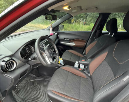 Красный Ниссан Kicks, объемом двигателя 1.6 л и пробегом 51 тыс. км за 16500 $, фото 15 на Automoto.ua