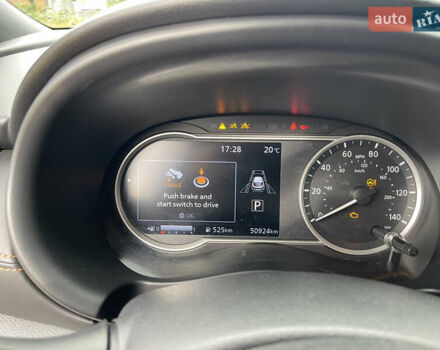 Красный Ниссан Kicks, объемом двигателя 1.6 л и пробегом 51 тыс. км за 16500 $, фото 16 на Automoto.ua