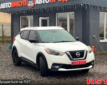 Ниссан Kicks, объемом двигателя 1.6 л и пробегом 96 тыс. км за 14500 $, фото 2 на Automoto.ua