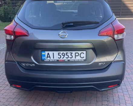 Серый Ниссан Kicks, объемом двигателя 1.6 л и пробегом 74 тыс. км за 15500 $, фото 1 на Automoto.ua