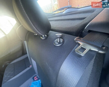 Серый Ниссан Kicks, объемом двигателя 1.6 л и пробегом 74 тыс. км за 15500 $, фото 52 на Automoto.ua