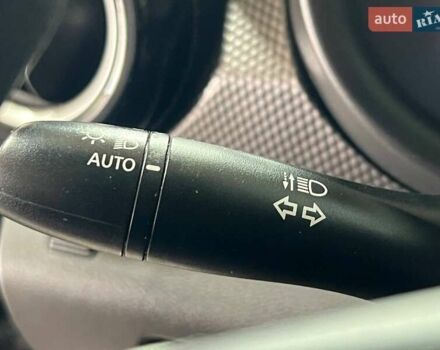 Серый Ниссан Kicks, объемом двигателя 1.6 л и пробегом 138 тыс. км за 13899 $, фото 15 на Automoto.ua