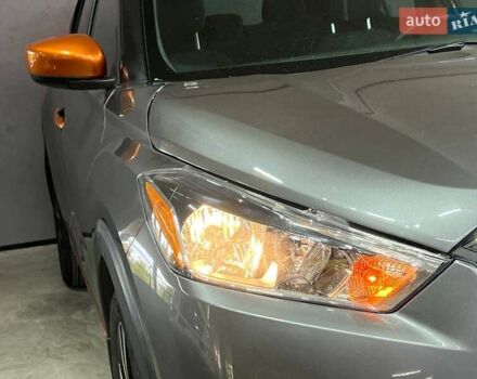 Серый Ниссан Kicks, объемом двигателя 1.6 л и пробегом 138 тыс. км за 13899 $, фото 3 на Automoto.ua