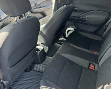 Серый Ниссан Kicks, объемом двигателя 1.6 л и пробегом 72 тыс. км за 14300 $, фото 27 на Automoto.ua