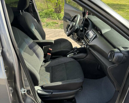 Серый Ниссан Kicks, объемом двигателя 1.6 л и пробегом 72 тыс. км за 14300 $, фото 22 на Automoto.ua