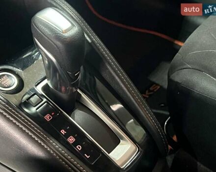 Серый Ниссан Kicks, объемом двигателя 1.6 л и пробегом 138 тыс. км за 13899 $, фото 13 на Automoto.ua