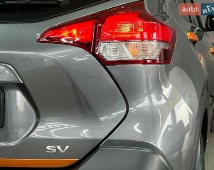 Серый Ниссан Kicks, объемом двигателя 1.6 л и пробегом 138 тыс. км за 13899 $, фото 4 на Automoto.ua