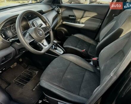 Сірий Ніссан Kicks, об'ємом двигуна 1.6 л та пробігом 221 тис. км за 11999 $, фото 5 на Automoto.ua