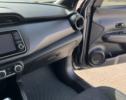 Серый Ниссан Kicks, объемом двигателя 1.6 л и пробегом 72 тыс. км за 14300 $, фото 31 на Automoto.ua