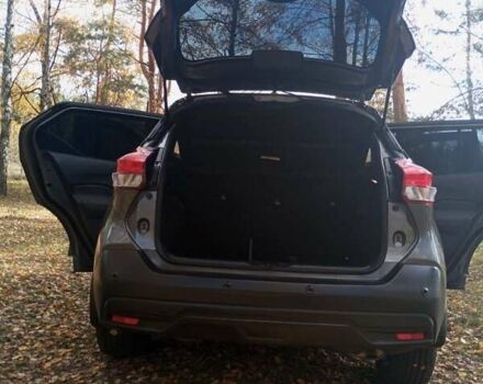 Серый Ниссан Kicks, объемом двигателя 1.6 л и пробегом 110 тыс. км за 14300 $, фото 29 на Automoto.ua