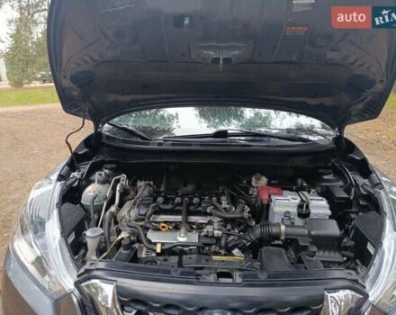 Серый Ниссан Kicks, объемом двигателя 1.6 л и пробегом 110 тыс. км за 14300 $, фото 6 на Automoto.ua