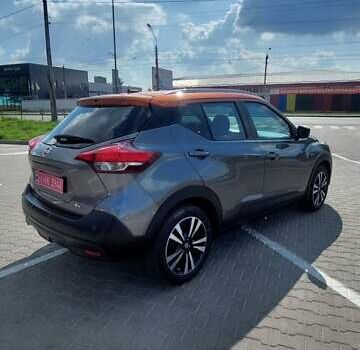 Серый Ниссан Kicks, объемом двигателя 1.6 л и пробегом 33 тыс. км за 14499 $, фото 10 на Automoto.ua