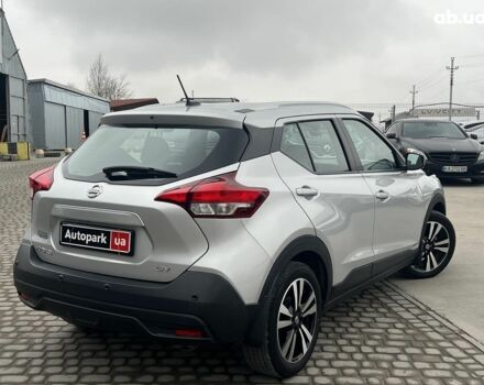 Серый Ниссан Kicks, объемом двигателя 1.6 л и пробегом 85 тыс. км за 14590 $, фото 9 на Automoto.ua