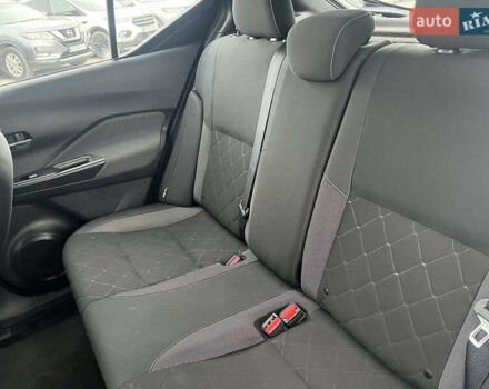 Серый Ниссан Kicks, объемом двигателя 1.6 л и пробегом 85 тыс. км за 14590 $, фото 30 на Automoto.ua