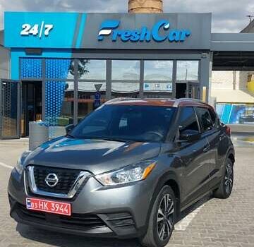 Серый Ниссан Kicks, объемом двигателя 1.6 л и пробегом 33 тыс. км за 14499 $, фото 7 на Automoto.ua