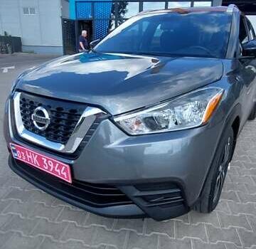 Серый Ниссан Kicks, объемом двигателя 1.6 л и пробегом 33 тыс. км за 14499 $, фото 22 на Automoto.ua