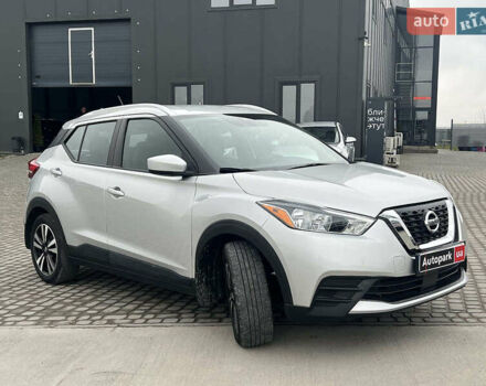 Серый Ниссан Kicks, объемом двигателя 1.6 л и пробегом 85 тыс. км за 14590 $, фото 13 на Automoto.ua