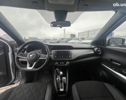 Серый Ниссан Kicks, объемом двигателя 1.6 л и пробегом 85 тыс. км за 14590 $, фото 31 на Automoto.ua