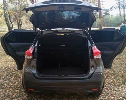 Серый Ниссан Kicks, объемом двигателя 1.6 л и пробегом 110 тыс. км за 14300 $, фото 26 на Automoto.ua