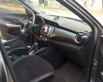 Серый Ниссан Kicks, объемом двигателя 1.6 л и пробегом 110 тыс. км за 14300 $, фото 19 на Automoto.ua