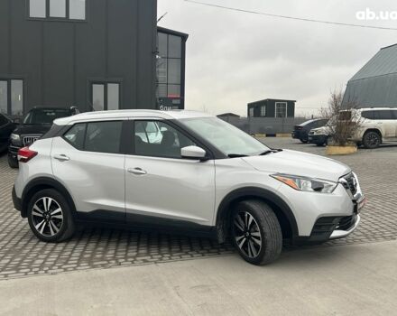 Серый Ниссан Kicks, объемом двигателя 1.6 л и пробегом 85 тыс. км за 14590 $, фото 12 на Automoto.ua