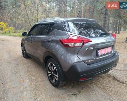 Серый Ниссан Kicks, объемом двигателя 1.6 л и пробегом 110 тыс. км за 14300 $, фото 10 на Automoto.ua