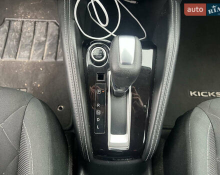 Серый Ниссан Kicks, объемом двигателя 1.6 л и пробегом 85 тыс. км за 14590 $, фото 26 на Automoto.ua