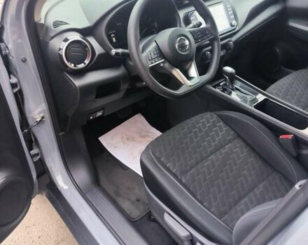 Серый Ниссан Kicks, объемом двигателя 1.6 л и пробегом 59 тыс. км за 14800 $, фото 19 на Automoto.ua
