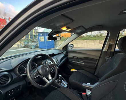 Серый Ниссан Kicks, объемом двигателя 1.6 л и пробегом 40 тыс. км за 15800 $, фото 8 на Automoto.ua