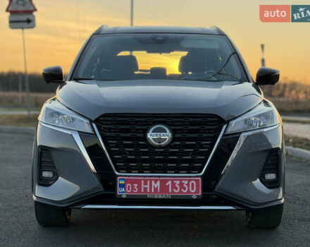 Серый Ниссан Kicks, объемом двигателя 1.6 л и пробегом 60 тыс. км за 16555 $, фото 25 на Automoto.ua