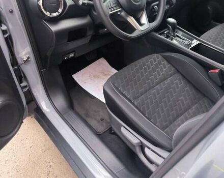 Серый Ниссан Kicks, объемом двигателя 1.6 л и пробегом 59 тыс. км за 14800 $, фото 14 на Automoto.ua