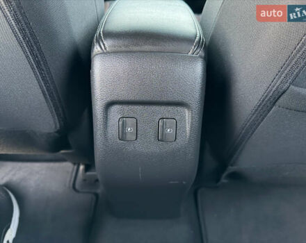 Серый Ниссан Kicks, объемом двигателя 1.6 л и пробегом 60 тыс. км за 16555 $, фото 55 на Automoto.ua