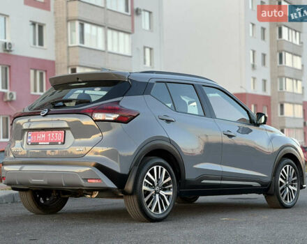 Серый Ниссан Kicks, объемом двигателя 1.6 л и пробегом 60 тыс. км за 16555 $, фото 29 на Automoto.ua
