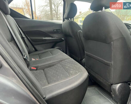 Сірий Ніссан Kicks, об'ємом двигуна 1.6 л та пробігом 134 тис. км за 13900 $, фото 10 на Automoto.ua