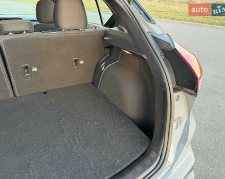 Серый Ниссан Kicks, объемом двигателя 1.6 л и пробегом 60 тыс. км за 16555 $, фото 77 на Automoto.ua