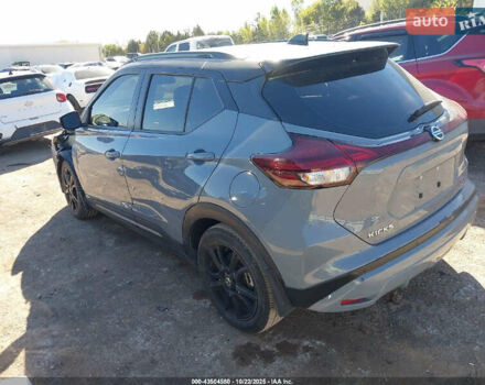 Серый Ниссан Kicks, объемом двигателя 1.6 л и пробегом 48 тыс. км за 3000 $, фото 14 на Automoto.ua