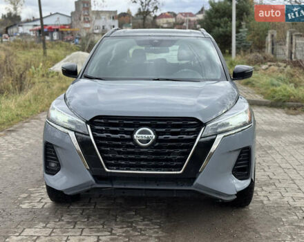 Серый Ниссан Kicks, объемом двигателя 1.6 л и пробегом 122 тыс. км за 12100 $, фото 1 на Automoto.ua