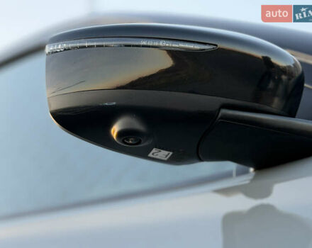 Серый Ниссан Kicks, объемом двигателя 1.6 л и пробегом 60 тыс. км за 16555 $, фото 7 на Automoto.ua