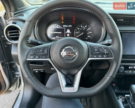 Серый Ниссан Kicks, объемом двигателя 1.6 л и пробегом 60 тыс. км за 16555 $, фото 46 на Automoto.ua