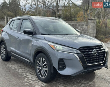 Серый Ниссан Kicks, объемом двигателя 1.6 л и пробегом 122 тыс. км за 12100 $, фото 8 на Automoto.ua