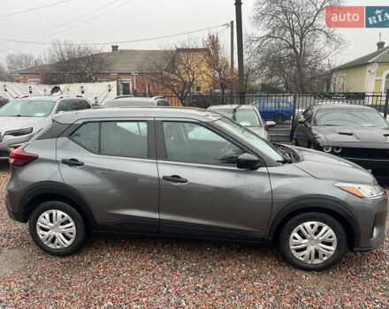 Сірий Ніссан Kicks, об'ємом двигуна 1.6 л та пробігом 134 тис. км за 13900 $, фото 9 на Automoto.ua