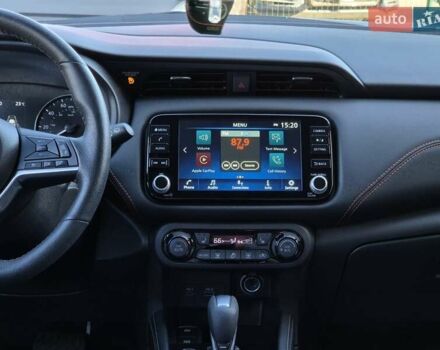 Сірий Ніссан Kicks, об'ємом двигуна 1.6 л та пробігом 49 тис. км за 19999 $, фото 54 на Automoto.ua