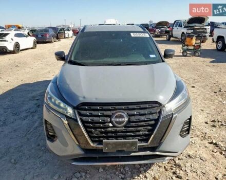 Серый Ниссан Kicks, объемом двигателя 1.6 л и пробегом 8 тыс. км за 4500 $, фото 4 на Automoto.ua