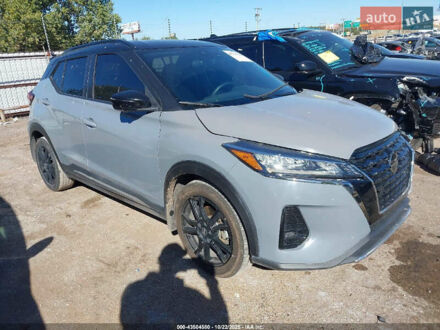 Серый Ниссан Kicks, объемом двигателя 1.6 л и пробегом 48 тыс. км за 3000 $, фото 1 на Automoto.ua