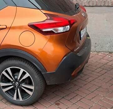 Помаранчевий Ніссан Kicks, об'ємом двигуна 1.6 л та пробігом 35 тис. км за 15700 $, фото 5 на Automoto.ua