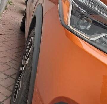 Помаранчевий Ніссан Kicks, об'ємом двигуна 1.6 л та пробігом 35 тис. км за 15700 $, фото 9 на Automoto.ua