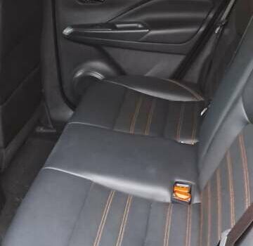 Помаранчевий Ніссан Kicks, об'ємом двигуна 1.6 л та пробігом 35 тис. км за 15700 $, фото 11 на Automoto.ua