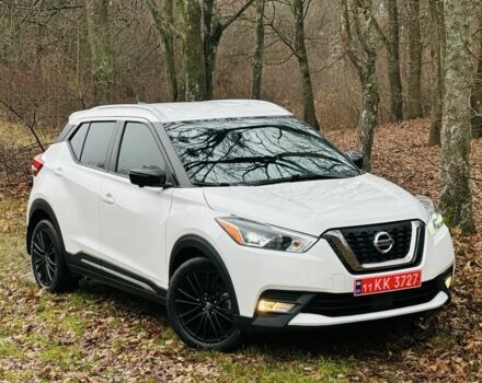 Белый Ниссан Kix, объемом двигателя 1.6 л и пробегом 96 тыс. км за 14500 $, фото 1 на Automoto.ua